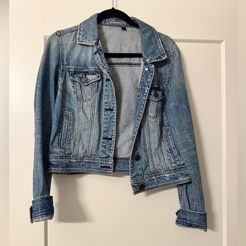 American Eagle Distressed Denim Jean Jacket